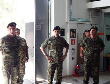 ΓΕΣ: Επίσκεψη Α/ΓΕΣ στο 865ο Τάγμα Εναερίου Εφοδιασμού (φωτό)